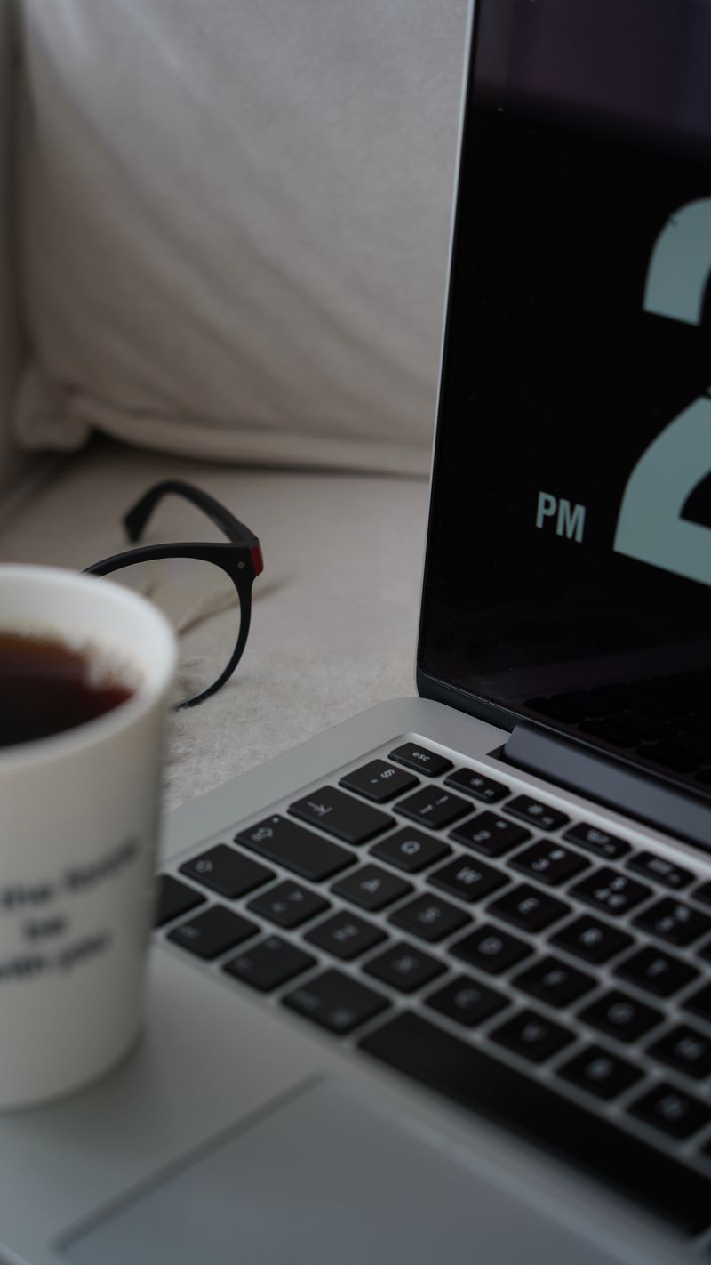 Australia Online Business Opportunities: Best Guide 2026 3 australia online business opportunities - ecommerce dashboard on computer screen