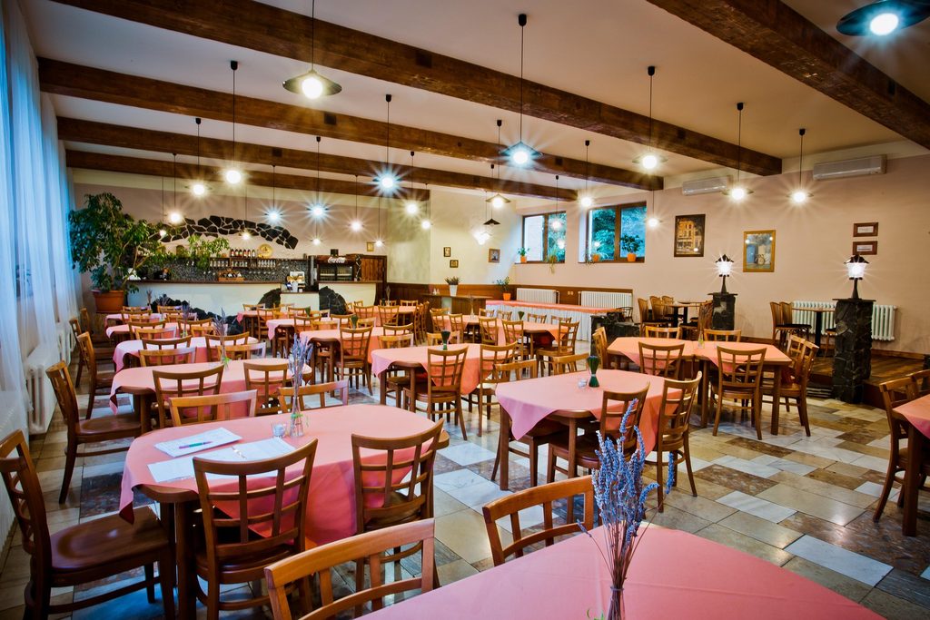 Vegan Restaurant Franchise: Best Guide to Plant-Based Dining 2 Vegan Restaurant Franchise 2